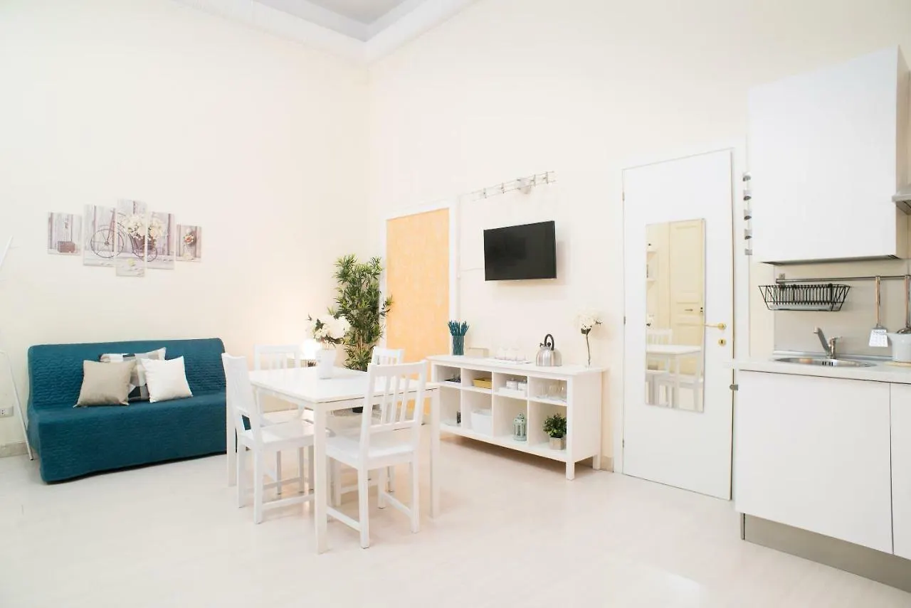 Casa Napoletana - Alighieri Apartment Naples